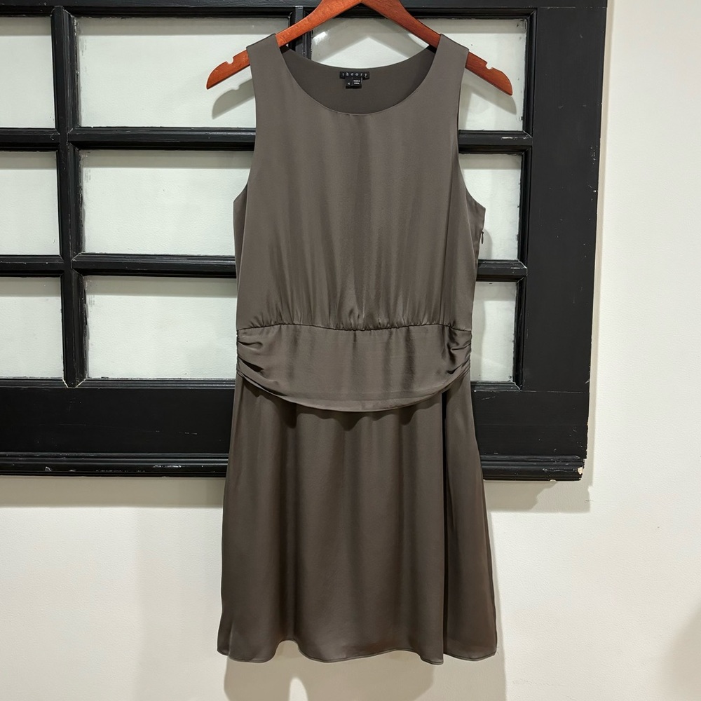 Theory Silk Harida Dress Sleeveless Cocktail Party 100% Silk Size 4